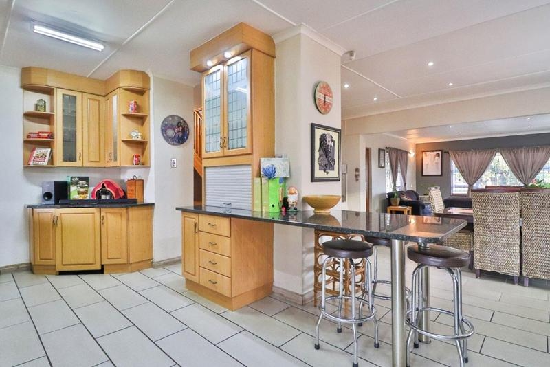 4 Bedroom Property for Sale in Heiderand Western Cape